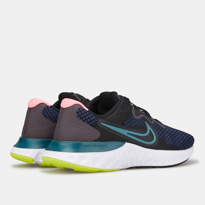 Nike Women's Renew Run 2 Shoe Black image number 2