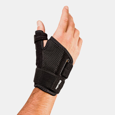 Mueller Thumb Stabilizer (One Size) Multi Mueller Thumb Stabilizer (One Size) Multi