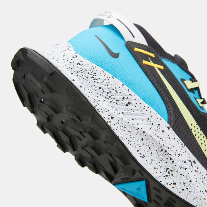 Nike Women's Pegasus Trail 2 Shoe Multi image number 8