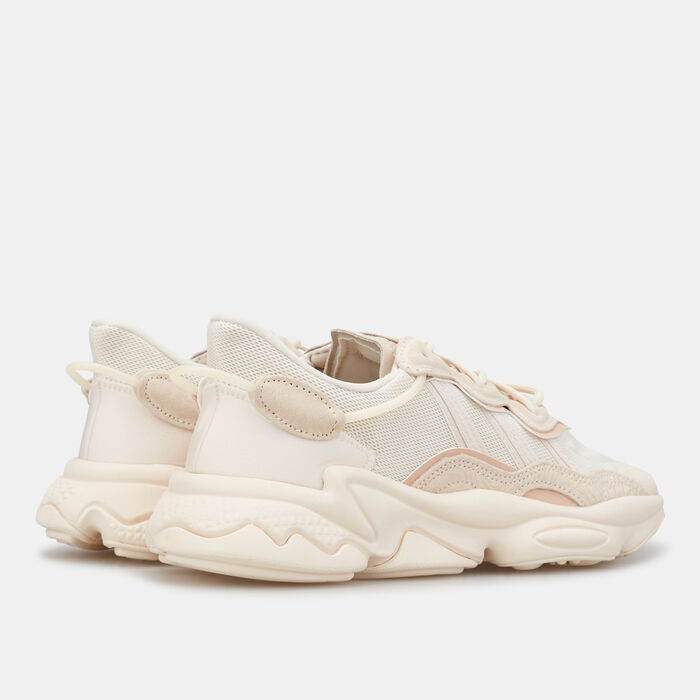 adidas Originals Women's OZWEEGO Shoe Beige image number 2