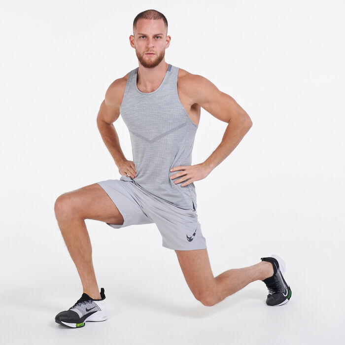 Nike Men's Dri-FIT Wild Run 7-inch Shorts Grey Nike Men's Dri-FIT Wild Run 7-inch Shorts Grey image number 2