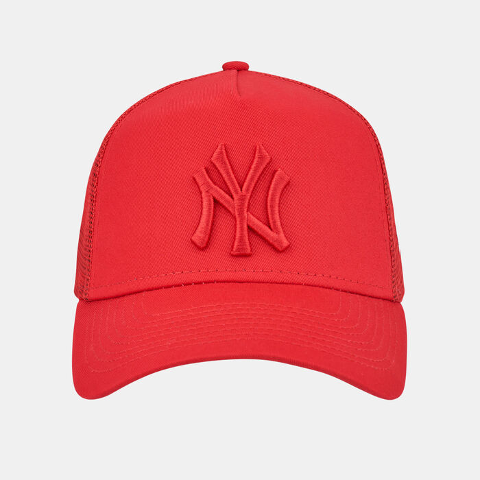 New Era Men's New York Yankees Tonal Mesh A-Frame Trucker Cap Red image number 0