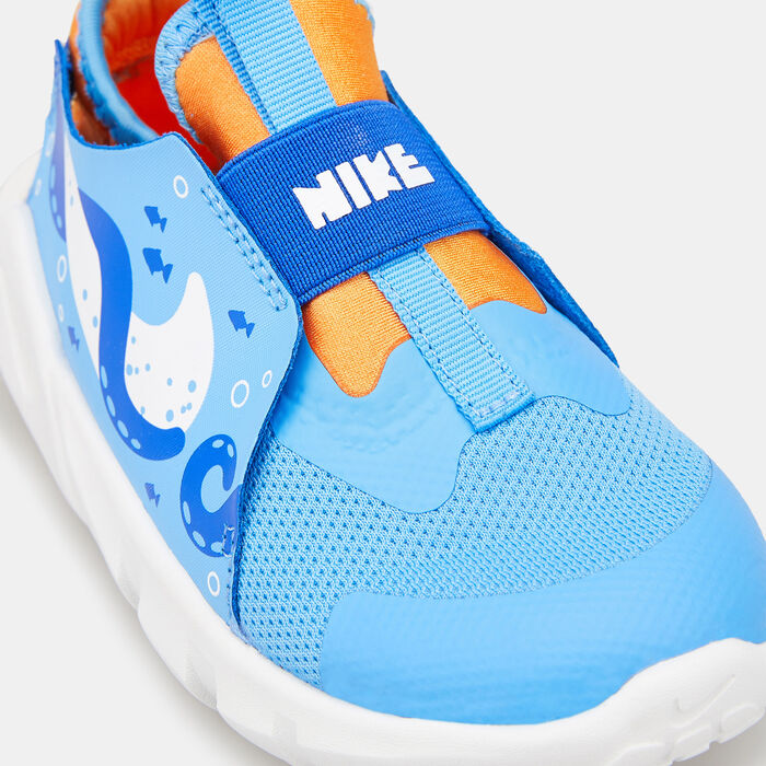 Nike Kids' Flex Runner 2 Lil Shoe (Baby and Toddler) Blue Nike Kids' Flex Runner 2 Lil Shoe (Baby and Toddler) Blue image number 4