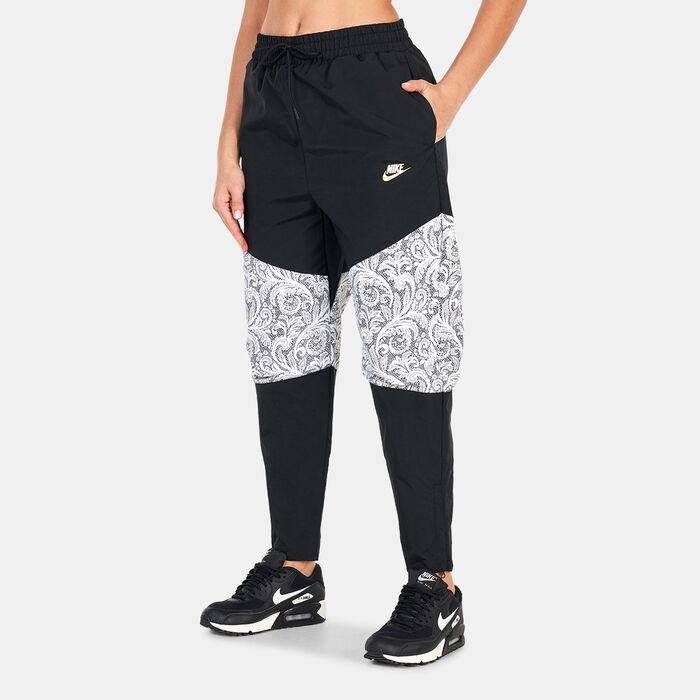 Nike Women's Serena Williams Design Crew Woven Pants Black Nike Women's Serena Williams Design Crew Woven Pants Black image number 0
