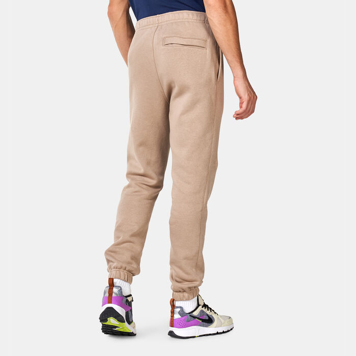 Nike Men's Sportswear Club Fleece Track Pants Beige Nike Men's Sportswear Club Fleece Track Pants Beige image number 1