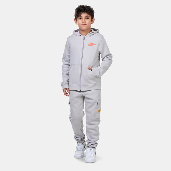 Nike Kids' Sportswear Fleece Graphic Cargo Trousers Ivory Nike Kids' Sportswear Fleece Graphic Cargo Trousers Ivory image number 2