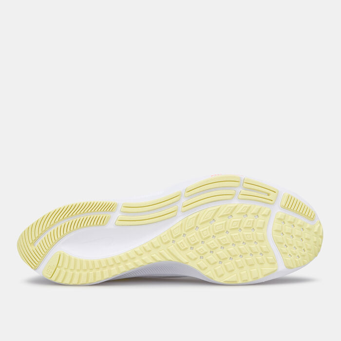 Nike Women's Air Zoom Pegasus 37 Shoe image number 3