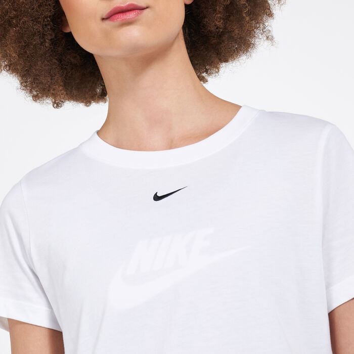 Nike Women's Sportswear Essential T-Shirt White image number 3