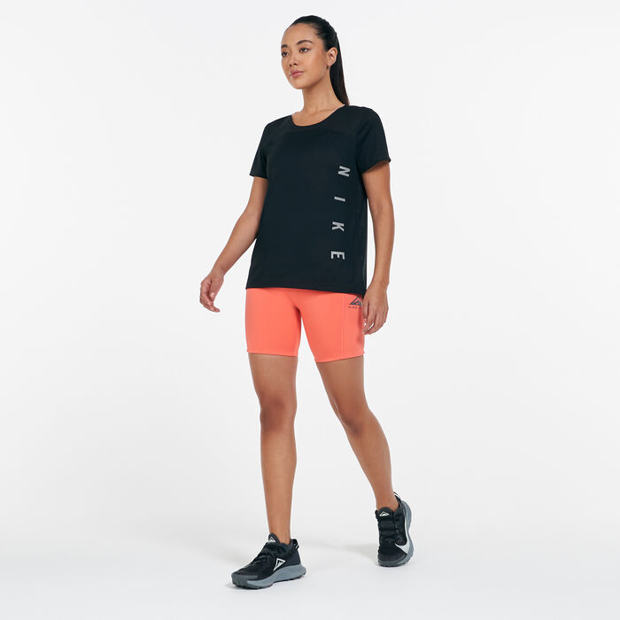 Nike Women's Epic Luxe Trail Shorts Orange Nike Women's Epic Luxe Trail Shorts Orange image number 2