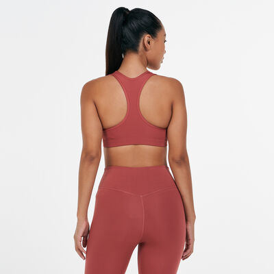 Nike Women's Swoosh Sports Bra Red