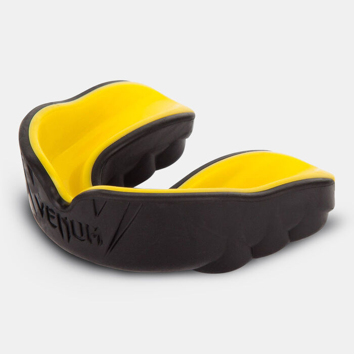 Venum Challenger MMA Mouth Guard Multi Venum Challenger MMA Mouth Guard Multi image number 0