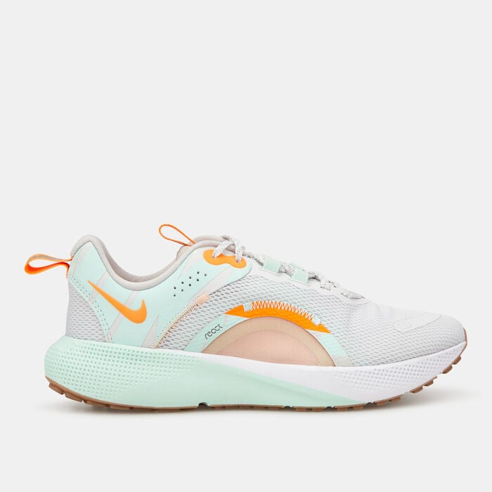 Nike Women's React Escape Run 2 Premium Running Shoe Grey Nike Women's React Escape Run 2 Premium Running Shoe Grey image number 0
