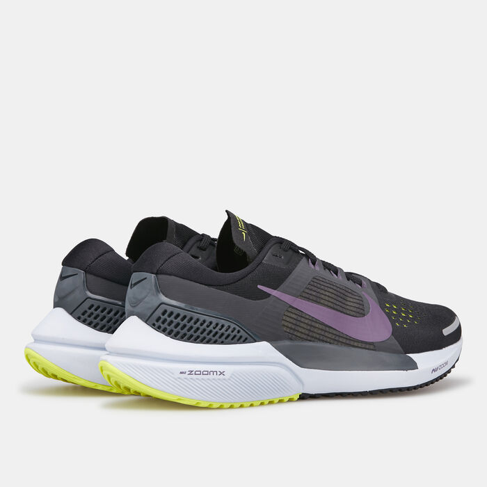 Nike Women's Air Zoom Vomero 15 Shoe Black Nike Women's Air Zoom Vomero 15 Shoe Black image number 2