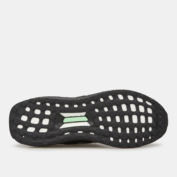 adidas Men's Ultraboost 5 DNA Running Lifestyle Shoe Black adidas Men's Ultraboost 5 DNA Running Lifestyle Shoe Black image number 4