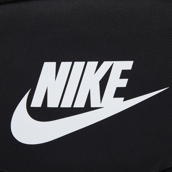 Nike Heritage Hip Pack Black image number 3