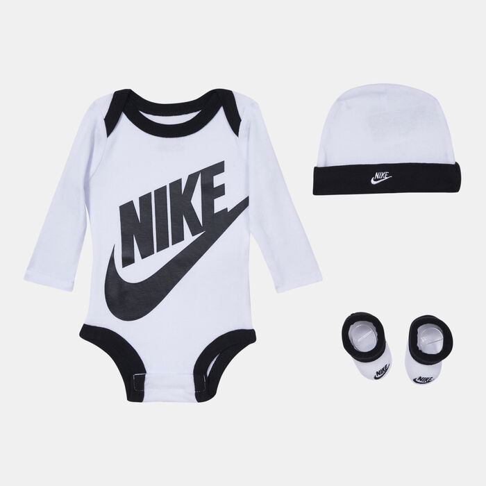Nike Kids' Bodysuit, Hat and Booties Box Set (Baby and Toddler) Multi image number 0