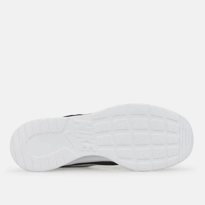 Nike Men's Tanjun Shoe Black image number 3