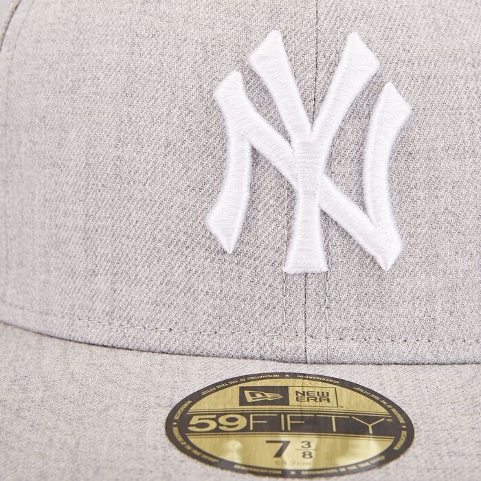 New Era Men’s MLB League Basic New York Yankees 59FIFTY Cap Grey image number 3