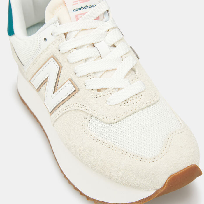 New Balance Women's 574 Shoe Beige New Balance Women's 574 Shoe Beige image number 4