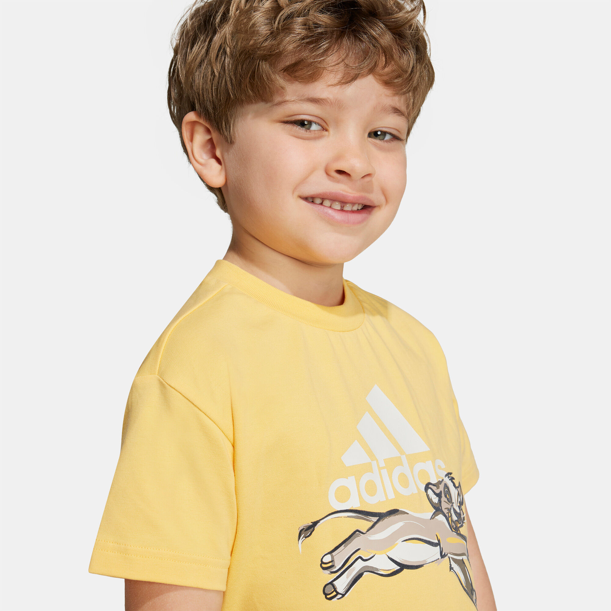 Adidas lion shirt hotsell