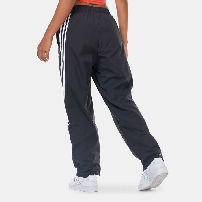 adidas Women's Future Icons 3-Stripes Pants Black adidas Women's Future Icons 3-Stripes Pants Black image number 1