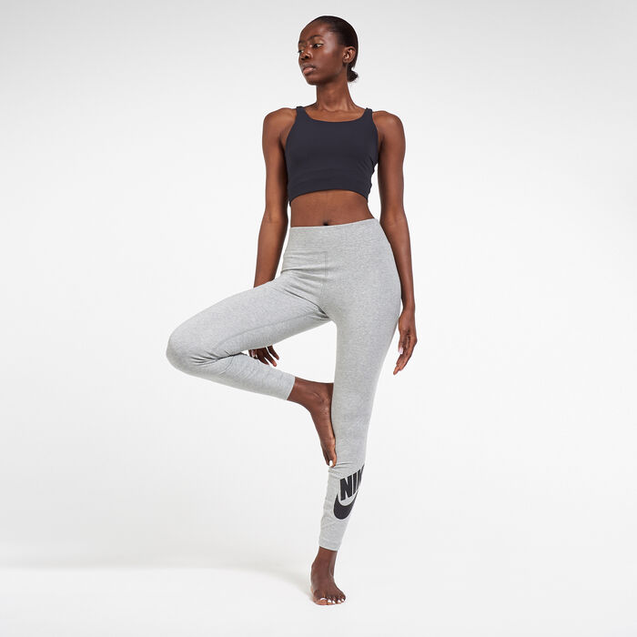 Nike Women's Yoga Luxe Infinalon Crop Top Black Nike Women's Yoga Luxe Infinalon Crop Top Black image number 2