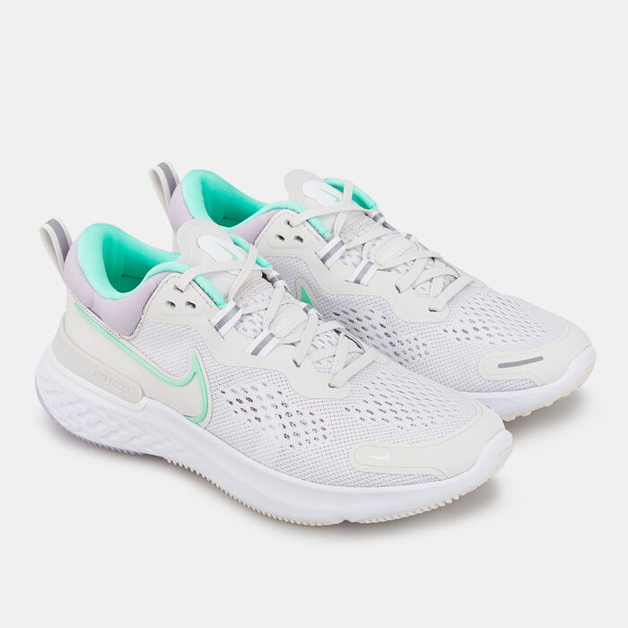 Nike Women's React Miler 2 Shoe Grey image number 1