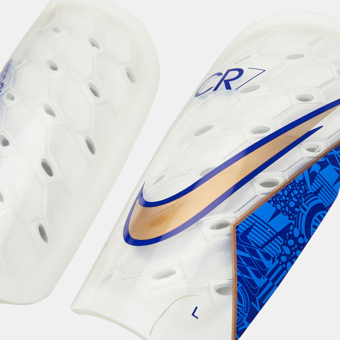 Nike Men’s Mercurial Lite CR7 Shin Guards Clear Nike Men’s Mercurial Lite CR7 Shin Guards Clear image number 2