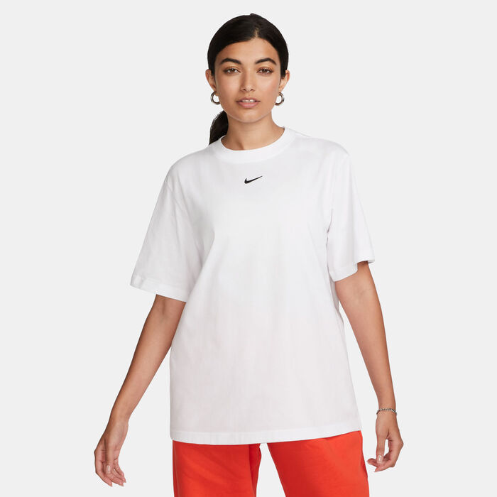 Nike Women's Sportswear Essential T-Shirt White Nike Women's Sportswear Essential T-Shirt White image number 0
