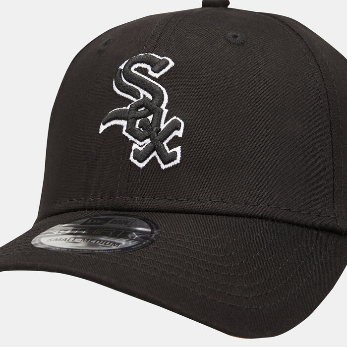 New Era Men's Chicago White Sox Team Outline 39THIRTY Stretch Fit Cap Black image number 2
