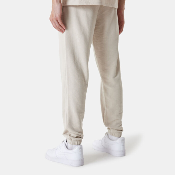 New Era Men's Essentials Joggers Beige New Era Men's Essentials Joggers Beige image number 1