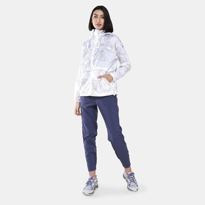Columbia Women's Alpine Chill™ Windbreaker Jacket White image number 2