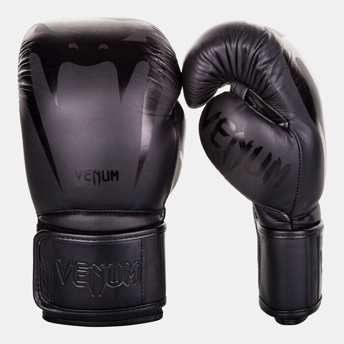 Venum Giant 3.0 Boxing Gloves Black image number 2