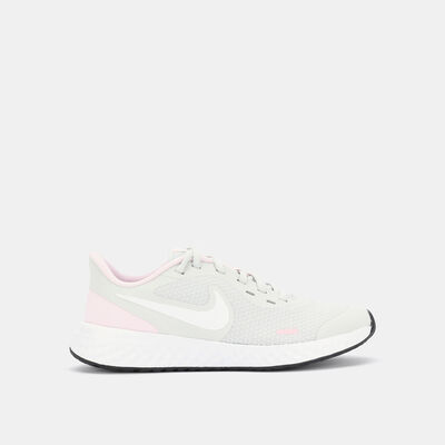 Nike Kids' Revolution 5 Running Shoe (Older Kids) Grey