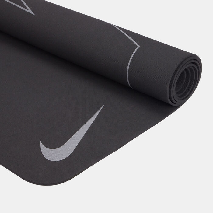 Nike Reversible Yoga Mat (4mm) Black image number 1
