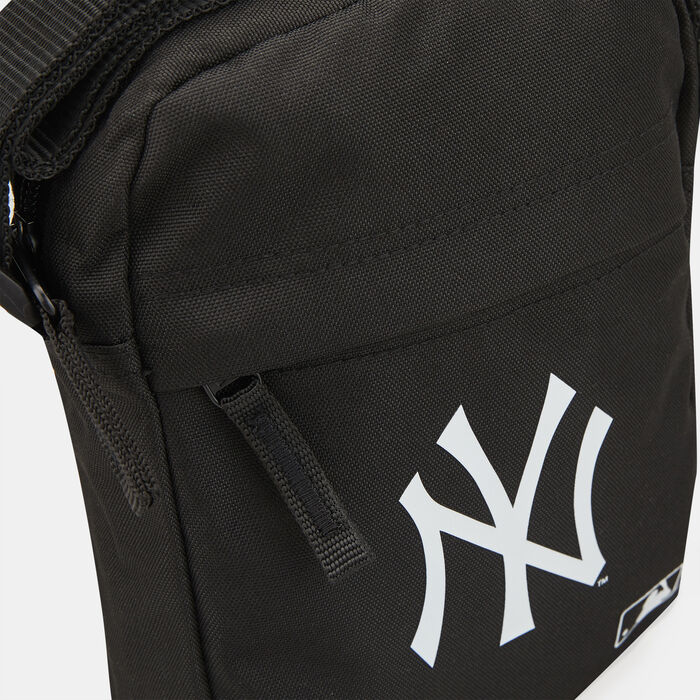 New Era Men's MLB New York Yankees Side Bag Black New Era Men's MLB New York Yankees Side Bag Black image number 3
