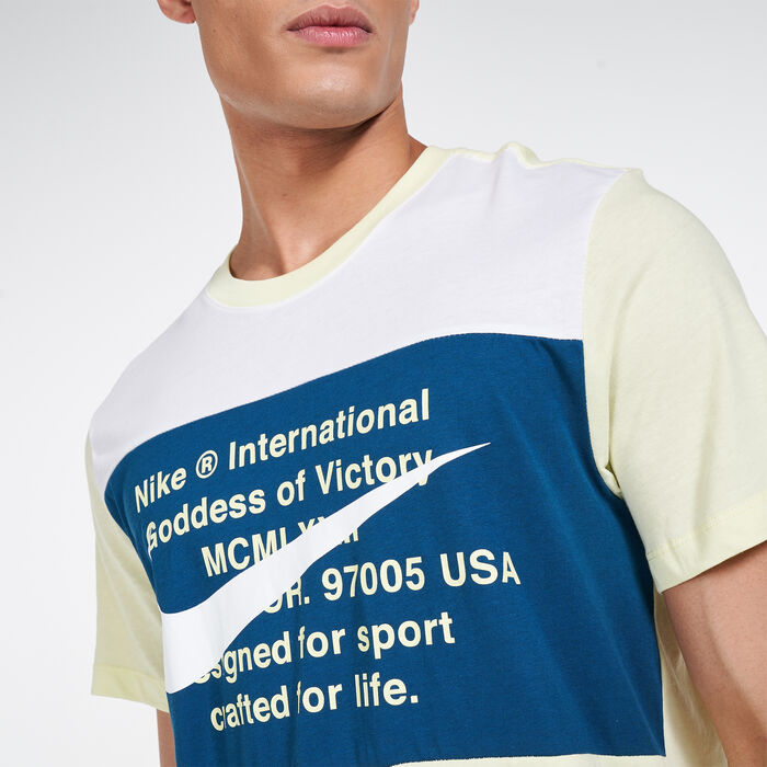 Nike Men's Sportswear Swoosh T-Shirt Green Nike Men's Sportswear Swoosh T-Shirt Green image number 3