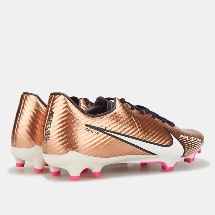 Nike Men's Zoom Mercurial Vapor 15 Academy Multi Ground Football Shoe Gold image number 2