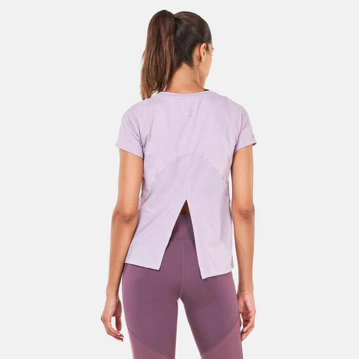 Under Armour Women's Iso-Chill Run T-Shirt Purple Under Armour Women's Iso-Chill Run T-Shirt Purple image number 1