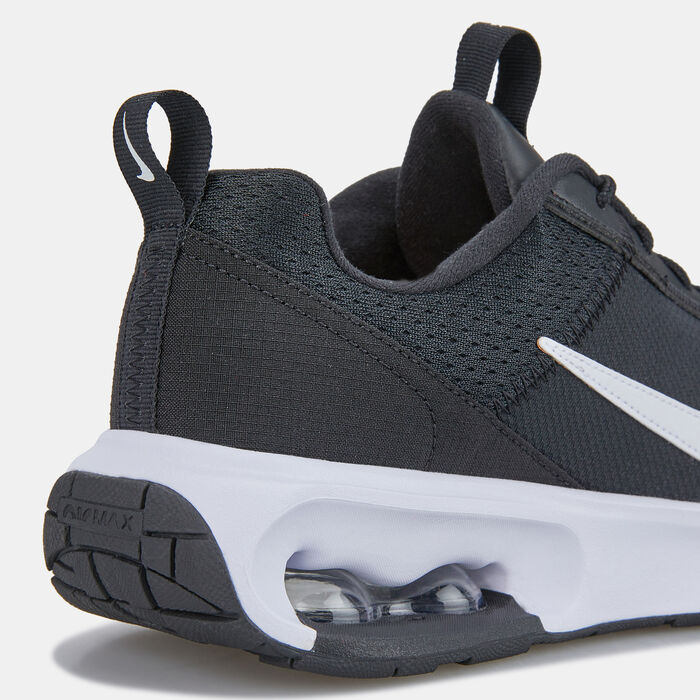 Nike Women's Air Max INTRLK Lite Shoe Black Nike Women's Air Max INTRLK Lite Shoe Black image number 4