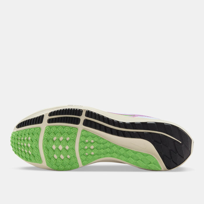 Nike Men's Pegasus 40 SE Shoe White Nike Men's Pegasus 40 SE Shoe White image number 3