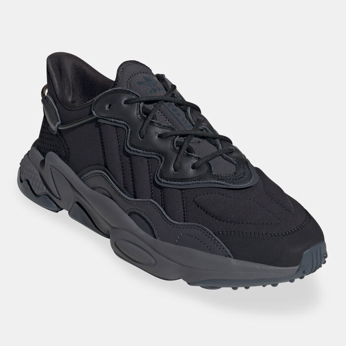 adidas Originals Men's OZWEEGO Shoes Black adidas Originals Men's OZWEEGO Shoes Black image number 1