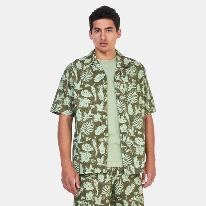 New Era Men's Allover Print Woven Shirt Green New Era Men's Allover Print Woven Shirt Green image number 0