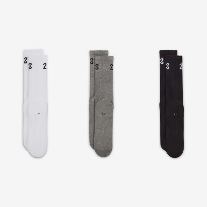 Jordan Essentials Crew Socks (3 Pairs) White Jordan Essentials Crew Socks (3 Pairs) White image number 2