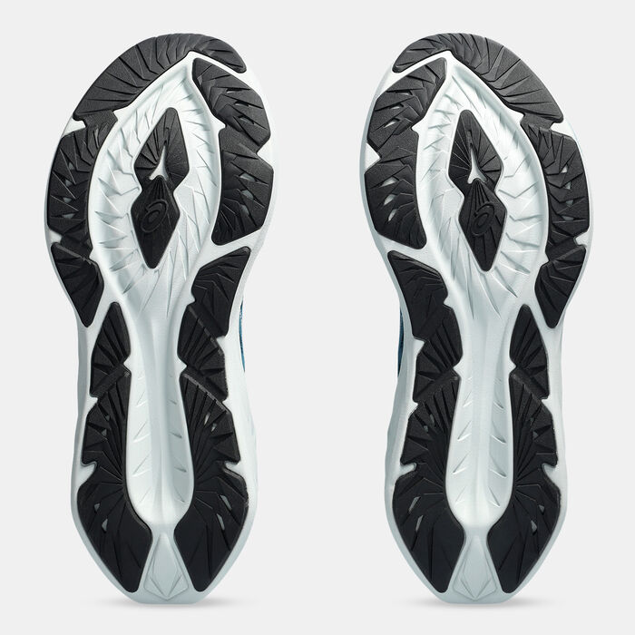 ASICS Men's NOVABLAST 4 Running Shoes Blue image number 3