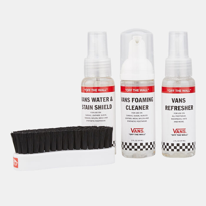 Vans Global Shoe Care Travel Kit White Vans Global Shoe Care Travel Kit White image number 0
