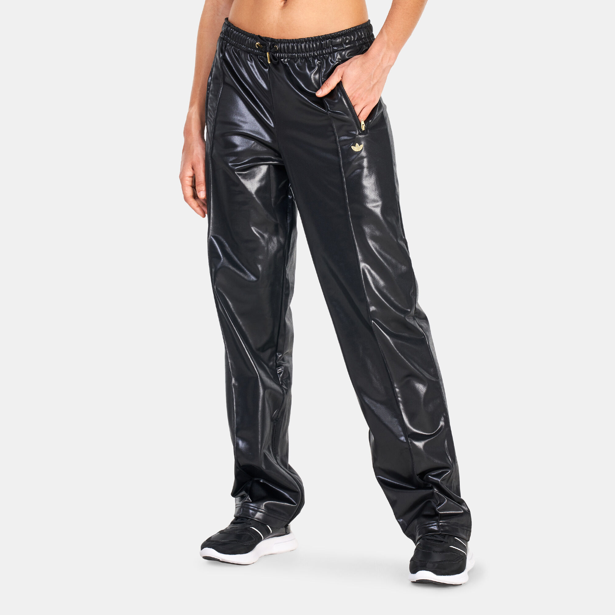 Women s Originals Firebird Trackpants Black adidas Originals in Qatar SSS