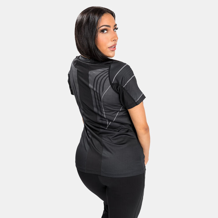 Venum Women's x UFC Authentic Fight Night 2.0 Walkout Jersey Black Venum Women's x UFC Authentic Fight Night 2.0 Walkout Jersey Black image number 1