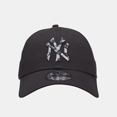 New Era Men's New York Yankees 9FORTY Infill Cap Black