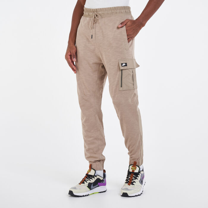 Nike Men's Sportswear Lightweight Essential Pants Brown Nike Men's Sportswear Lightweight Essential Pants Brown image number 0